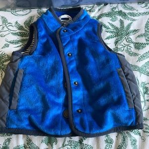 Merri Mane all season boys vest
